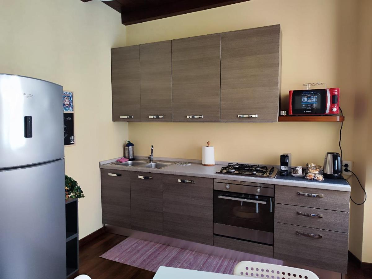 Daisy Apartment In Centro A Комо Экстерьер фото
